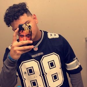 Meet your Posher, Luis